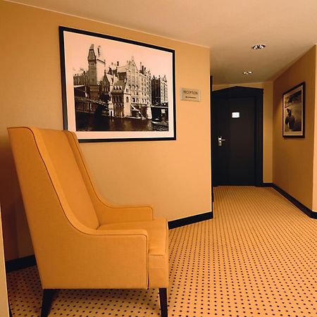 Hotel Business & More Hamburg-Harburg Buitenkant foto