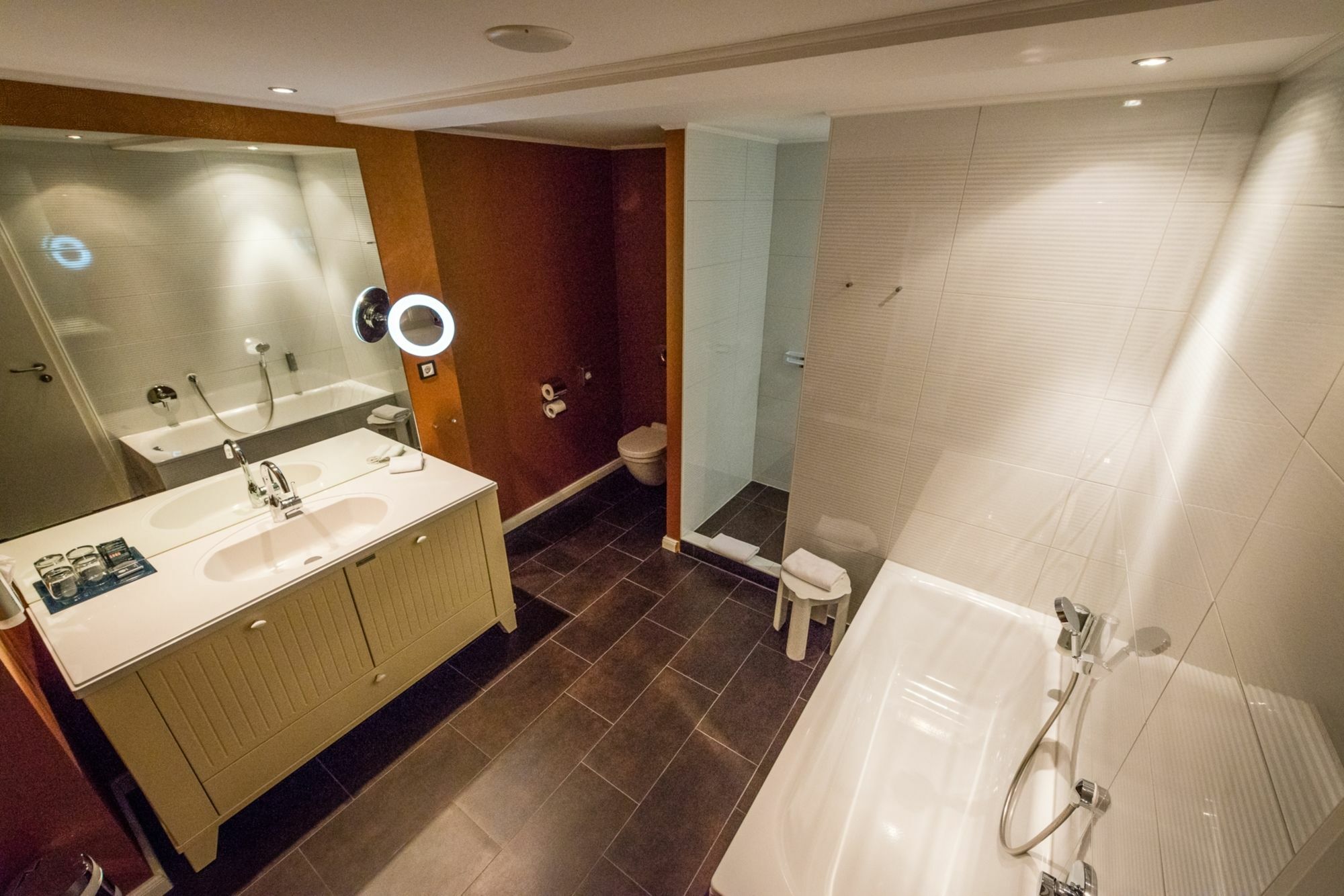 Hotel Business & More Hamburg-Harburg Buitenkant foto